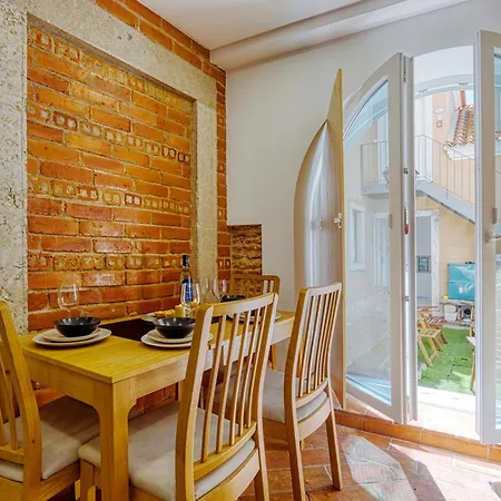 Homey Haven With A Rustic Charm Apartament